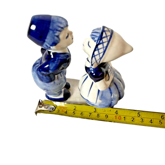 Vintage Delft Blue Holland Porcelain Dutch Kissing Boy & Girl Handpainted - Picture 7 of 7